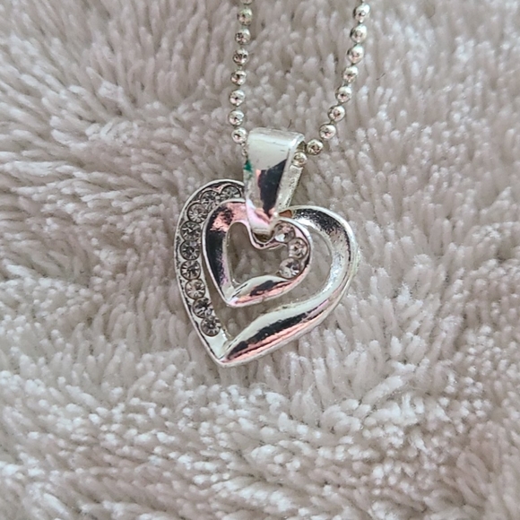 Necklace - Picture 2 of 4